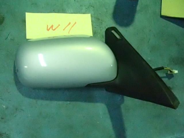 Right Side Mirror NISSAN Avenir 2003 UA-W11 — photo 1