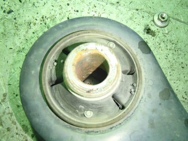 Front Left Lower Control Arm HONDA Zest 2006 DBA-JE1 — photo 3