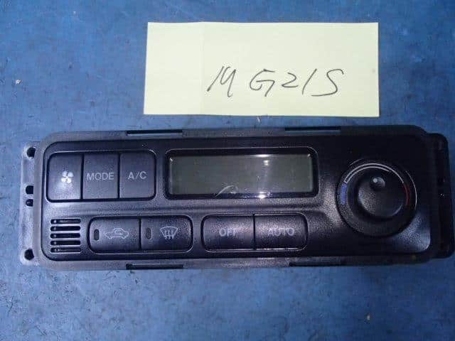 A/C Control Panel NISSAN Moco 2002 TA-MG21 — photo 1