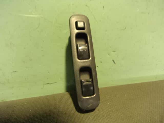 Power Window Switch SUZUKI Alto 2002 ABA-HA23S 3799084G40 — photo 1