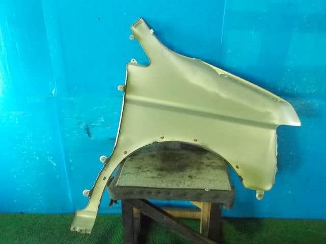 Left Fender Panel HONDA Step Wagon 2004 CBA-RF5 — photo 3