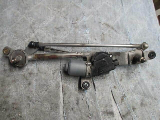 Front Wiper Motor SUZUKI Alto 2005 CBA-HA24S 3810072J00 — photo 1