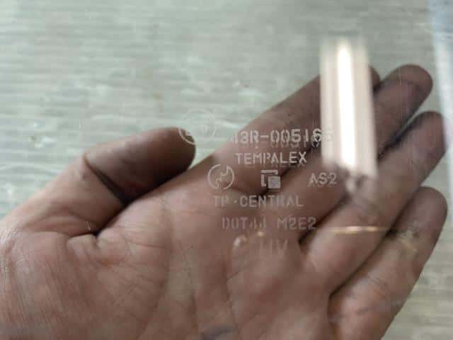 Front Left Door Windshield SUZUKI Every 2000 GF-DA52W 8453679A10 — photo 3