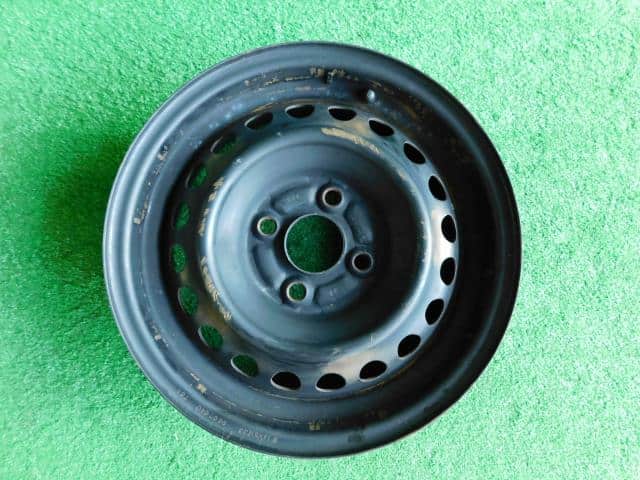 Wheel HONDA Fit 2004 DBA-GD1 — photo 1