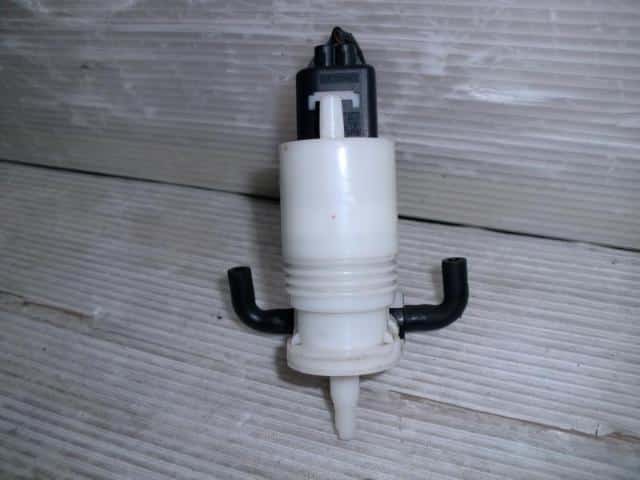 Windshield Washer Tank BMW Bmw mini_ 2002 GH-RA16 — photo 2