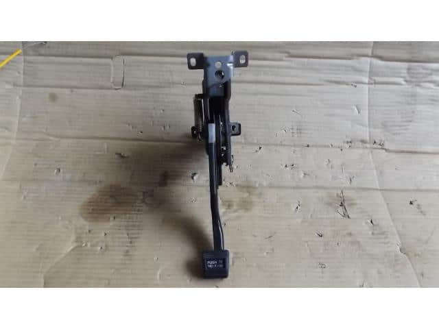 Brake Parts MITSUBISHI eK Wagon 2002 LA-H81W — photo 2