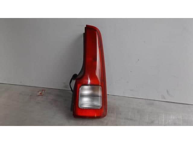 Right Tail Light HONDA Life 2001 GF-JB1 — photo 1