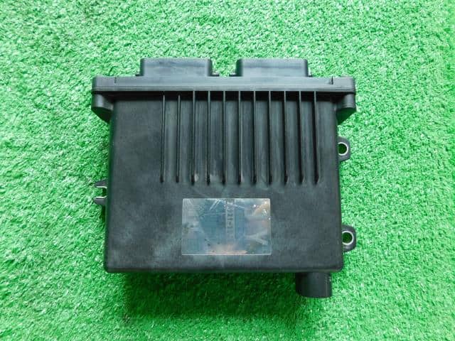 Engine Control Unit SUZUKI Alto 2009 GBD-HA24V 33921172J50 — photo 1