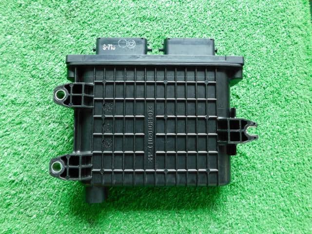 Engine Control Unit SUZUKI Alto 2009 GBD-HA24V 33921172J50 — photo 2