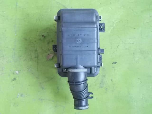 Air Cleaner Assembly SUZUKI Carry 2005 LE-DA63T 1370067H01 — photo 1