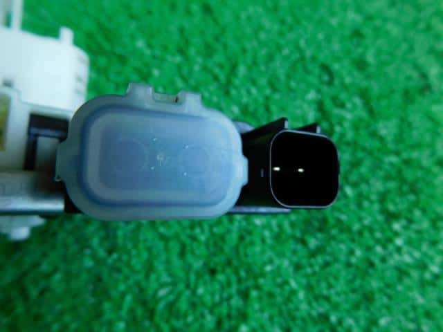 Door Lock Solenoid HONDA Fit 2005 DBA-GD1 — photo 3