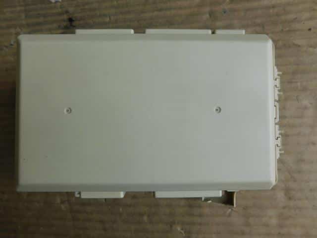 Fuse Box SUZUKI Wagon R 2009 DBA-MH23S 3678070K10 — photo 2