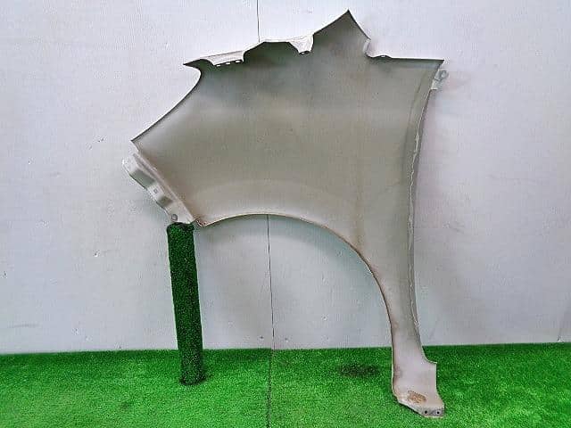 Right Fender Panel MITSUBISHI Delica D2 2012 DBA-MB15S — photo 4