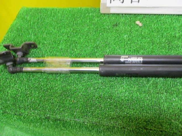Tail Gate Damper HONDA Zest 2007 CBA-JE2 — photo 2