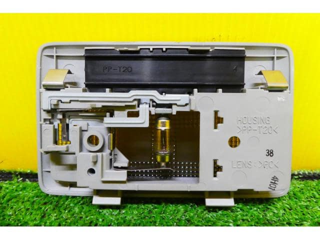 Light SUZUKI Hustler 2014 DBA-MR31S — photo 3