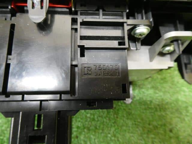 A/C Control Panel SUBARU Lucra 2010 CBA-L465F 55406B2520B0 — photo 3