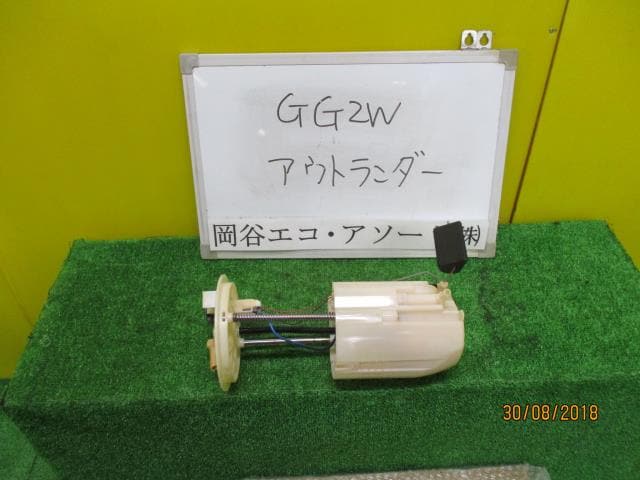 Fuel Pump MITSUBISHI Outlander 2013 DLA-GG2W — photo 1