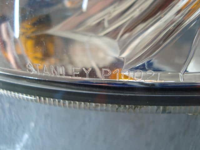 Left Side Marker Light MAZDA Demio 2000 GF-DW5W 1002 — photo 3