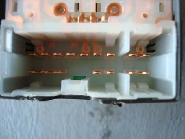 Power Window Switch NISSAN March 2002 UA-AK12 — photo 3