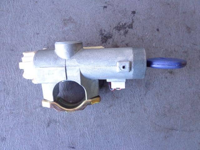 Interior Parts SUBARU R2 2004 CBA-RC1 — photo 1