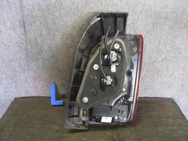 Left Tail Light HONDA N-one 2014 DBA-JG1 — photo 3