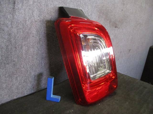 Left Tail Light HONDA N-one 2014 DBA-JG1 — photo 2