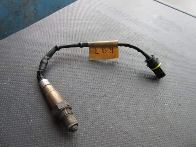 O2 Sensor MERCEDES-BENZ Benz e class 2001 GF-210065 001 540 6017 — photo 1