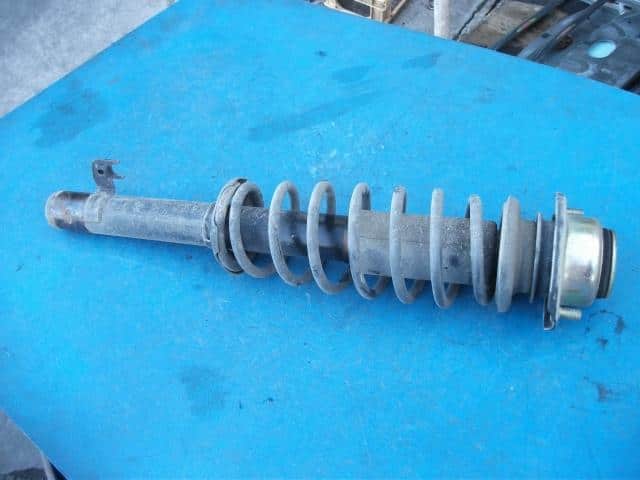 Front Left Strut HONDA Z 1998 GF-PA1 — photo 1