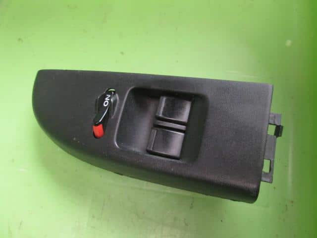 Power Window Switch HONDA Vamos 2002 LA-HM1 — photo 1