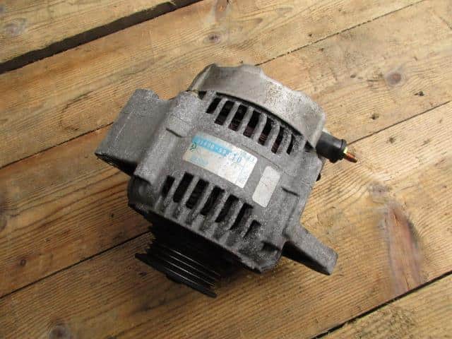 Alternator SUZUKI Wagon R 2004 CBA-MH21S 3140058J0 — photo 1