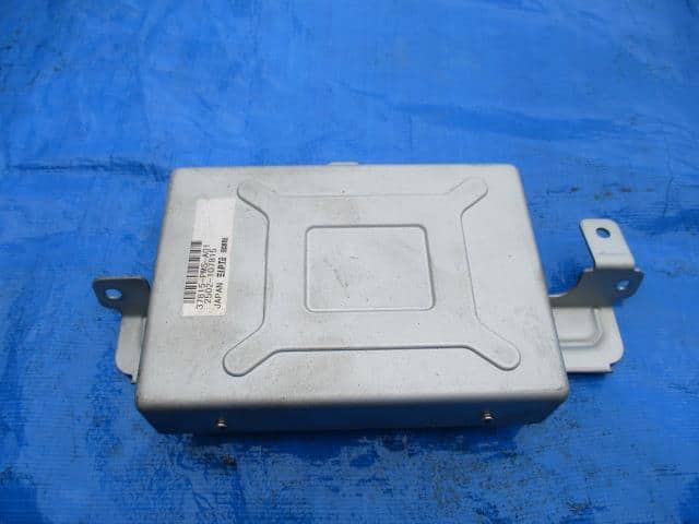 Control Unit MITSUBISHI Minicab 2011 GBD-U61 — photo 1