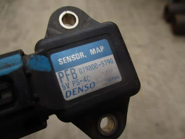 Engine Parts HONDA Thats 2006 ABA-JD1 — photo 2