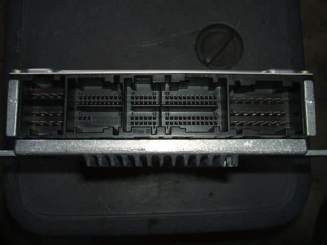 Engine Control Unit MERCEDES-BENZ Benz c class 1998 GF-202080 — photo 3