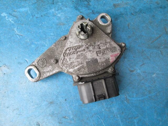 Inhibitor Switch TOYOTA Probox 2006 CBE-NCP50 — photo 2
