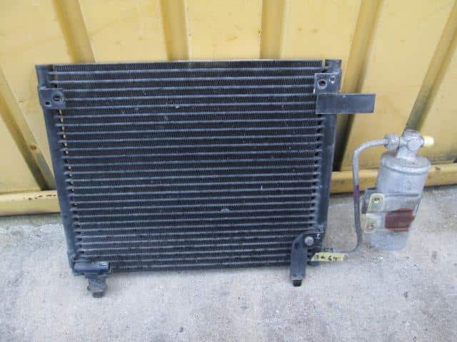 Condenser HONDA Life 1998 E-JA4 80110S1F9410M1 — photo 1
