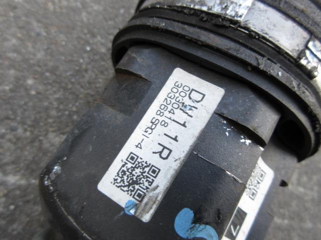 Front Right Drive Shaft TOYOTA Prius 2010 DAA-ZVW30 — photo 2
