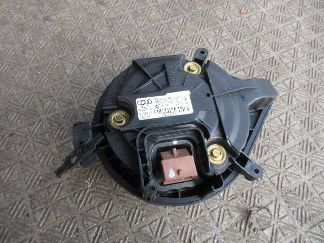 Blower Motor AUDI Audi a4 2004 GH-8EALT 9020015 — photo 1