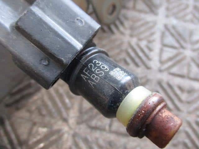 Injector HONDA Fit 2010 DBA-GE6 — photo 2
