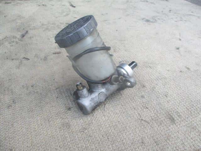 Brake Parts SUZUKI Jimny 2003 TA-JB23W — photo 1
