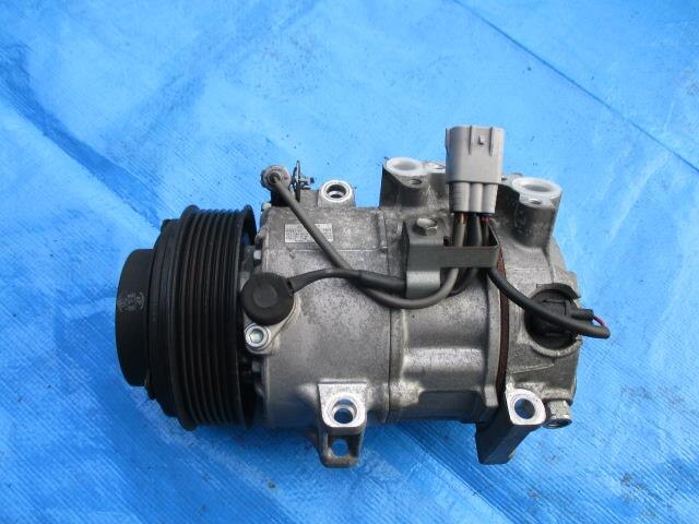 A/C Compressor TOYOTA Mark X 2007 DBA-GRX120 — photo 1