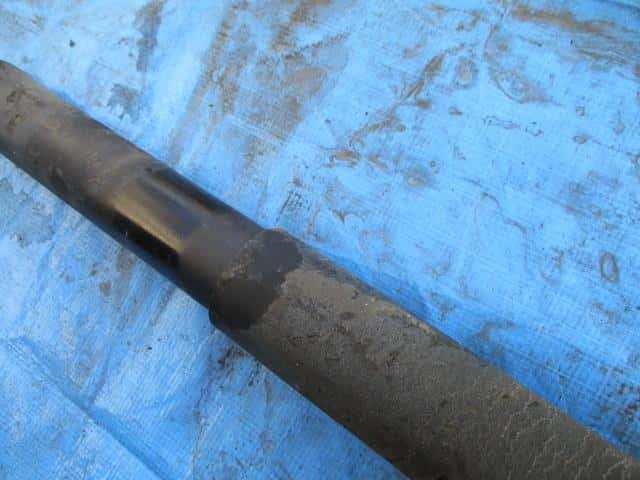 Rear Right Shock Absorber Mitsubishi Fuso 2014 TPG-FBA00 — photo 3