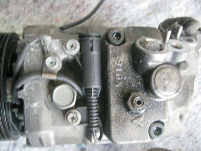 A/C Compressor BMW 5 Series 1999 GF-DM25 4472208022 — photo 3