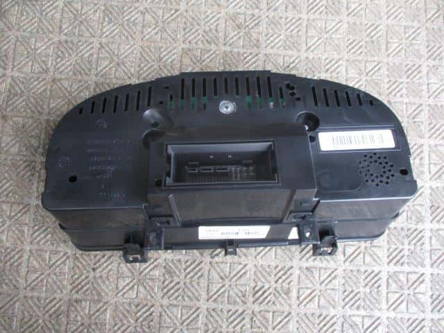 Speedometer VOLKSWAGEN Golf Touran 2010 ABA-1TCAV 1T0920864 — photo 2