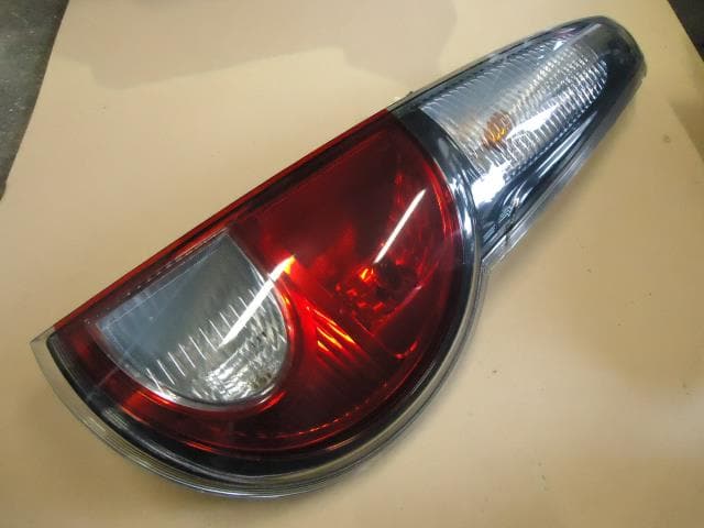 Right Tail Light NISSAN Moco 2012 DBA-MG33 — photo 1