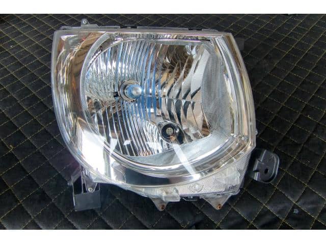 Right Headlight SUZUKI MR Wagon 2012 DBA-MF33S — photo 1