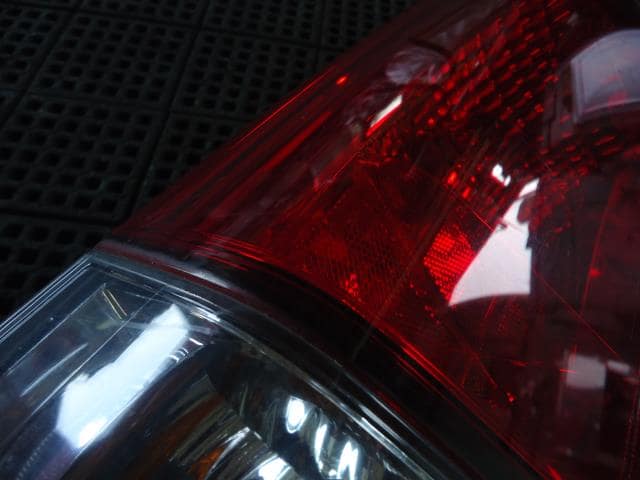 Right Tail Light SUZUKI Wagon R 2002 TA-MC22S 3565076F00 — photo 4