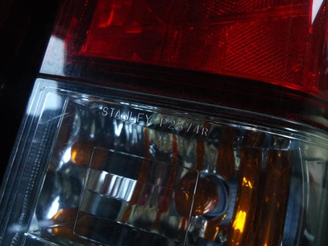 Right Tail Light SUZUKI Wagon R 2002 TA-MC22S 3565076F00 — photo 1