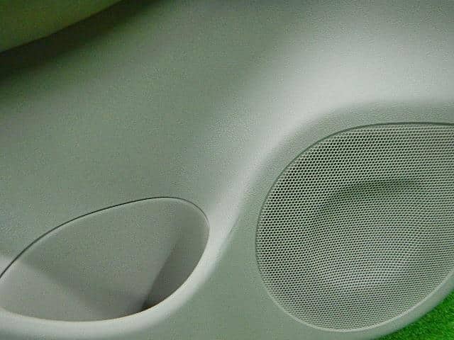 Rear Left Door Trim NISSAN Leaf_ 2012 ZAA-ZE0 — photo 3