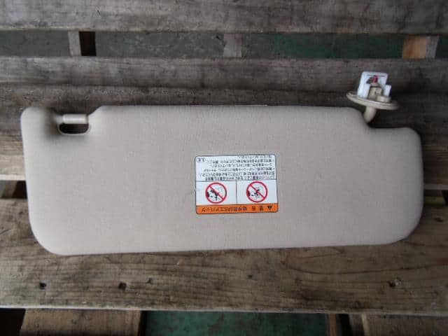 Sun Visor TOYOTA Crown 2004 CBA-GRS182 7432030A00A1 — photo 1