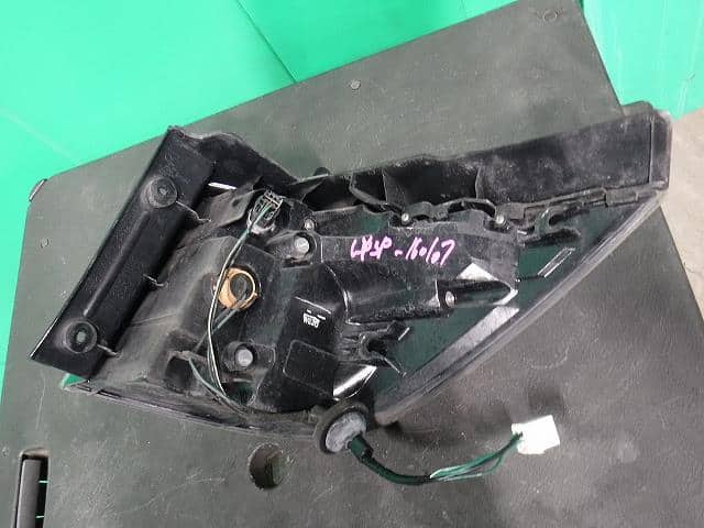 Left Tail Light MAZDA MPV 2007 DBA-LY3P L20951160A — photo 2